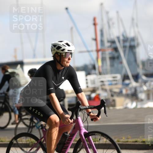 17.08.2025 - KN Förde Triathlon 2025 Yannick Fuchs http://msf.ph/oto/8617645 17.08.2025 09:42:11 Radfahren 111, 125, 127, 148, 174, 202, 215, 219, 242, 245, 111, 148, 186, 205, 208, 215, 218 meine-sportfotos.de