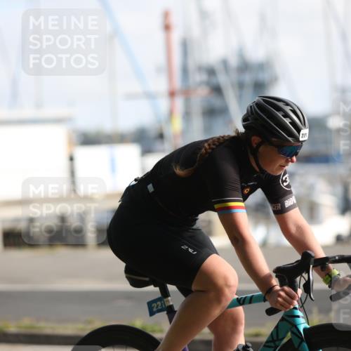 17.08.2025 - KN Förde Triathlon 2025 Yannick Fuchs http://msf.ph/oto/8617733 17.08.2025 09:42:48 Radfahren 195, 211, 212, 221, 230, 133, 201 meine-sportfotos.de