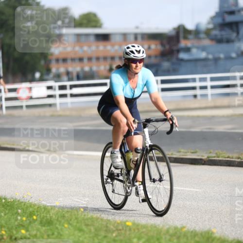 17.08.2025 - KN Förde Triathlon 2025 Yannick Fuchs http://msf.ph/oto/8617735 17.08.2025 09:42:55 Radfahren 196, 211, 230, 195, 212, 221 meine-sportfotos.de