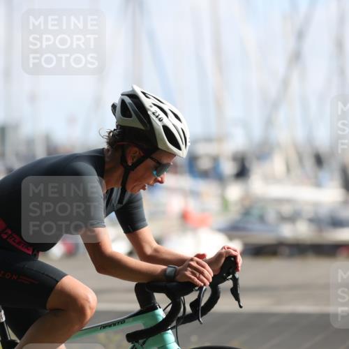 17.08.2025 - KN Förde Triathlon 2025 Yannick Fuchs http://msf.ph/oto/8617846 17.08.2025 09:43:27 Radfahren 105, 152, 190, 210, 235, 237, 253, 126, 197 meine-sportfotos.de