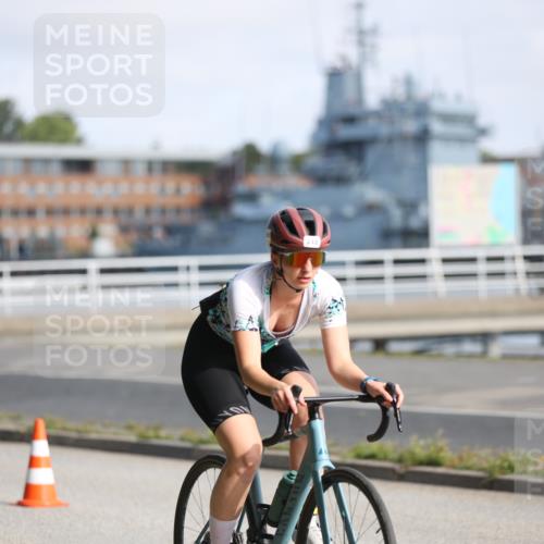 17.08.2025 - KN Förde Triathlon 2025 Yannick Fuchs http://msf.ph/oto/8617892 17.08.2025 09:43:56 Radfahren 111, 122, 127, 145, 146, 147, 148, 151, 162, 208, 215, 218, 242, 148, 244 meine-sportfotos.de