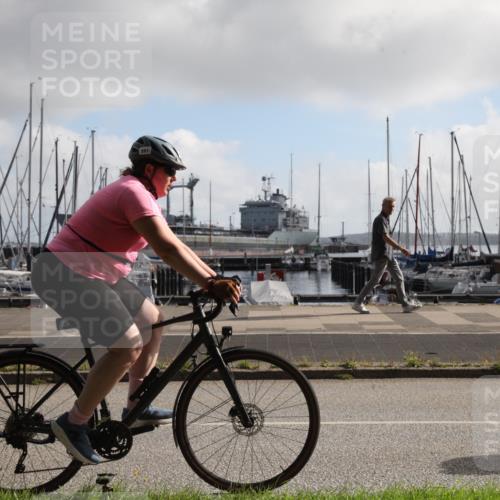 17.08.2025 - KN Förde Triathlon 2025 Yannick Fuchs http://msf.ph/oto/8617898 17.08.2025 09:50:05 Radfahren 109, 113, 204, 228, 248, 251, 254 meine-sportfotos.de
