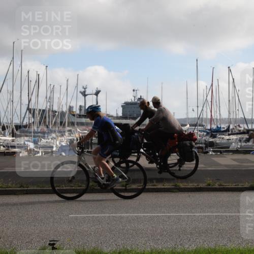 17.08.2025 - KN Förde Triathlon 2025 Yannick Fuchs http://msf.ph/oto/8617932 17.08.2025 09:50:33 Radfahren 141, 149, 189 meine-sportfotos.de