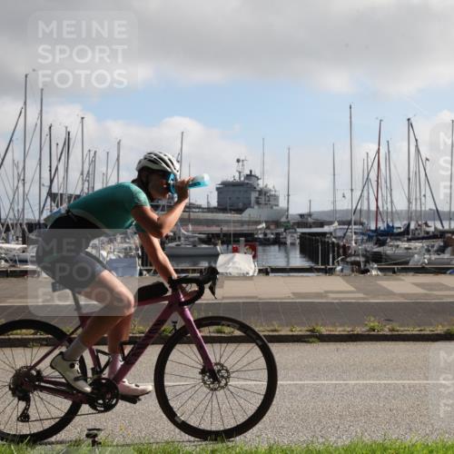 17.08.2025 - KN Förde Triathlon 2025 Yannick Fuchs http://msf.ph/oto/8617971 17.08.2025 09:51:02 Radfahren 133, 137, 192, 220 meine-sportfotos.de