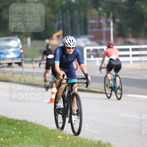 17.08.2025 - KN Förde Triathlon 2025 Yannick Fuchs http://msf.ph/oto/8617994 17.08.2025 09:44:41 Radfahren 200, 201, 212, 230, 252, 225, 246 meine-sportfotos.de