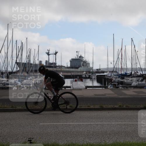 17.08.2025 - KN Förde Triathlon 2025 Yannick Fuchs http://msf.ph/oto/8618126 17.08.2025 09:52:30 Radfahren 126, 199 meine-sportfotos.de