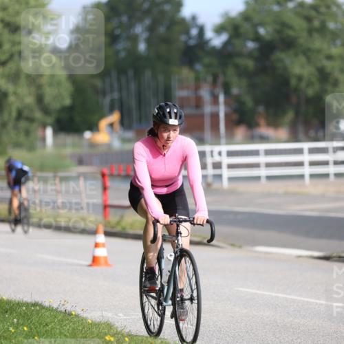 17.08.2025 - KN Förde Triathlon 2025 Yannick Fuchs http://msf.ph/oto/8618200 17.08.2025 09:46:02 Radfahren 121, 168, 243, 249, 115 meine-sportfotos.de