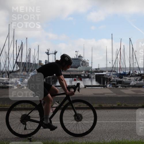 17.08.2025 - KN Förde Triathlon 2025 Yannick Fuchs http://msf.ph/oto/8618251 17.08.2025 09:54:15 Radfahren 102, 126, 128, 155, 156, 175 meine-sportfotos.de