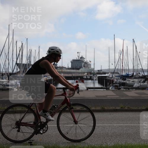 17.08.2025 - KN Förde Triathlon 2025 Yannick Fuchs http://msf.ph/oto/8618318 17.08.2025 09:55:16 Radfahren 122, 174, 195, 201, 208, 219, 234 meine-sportfotos.de