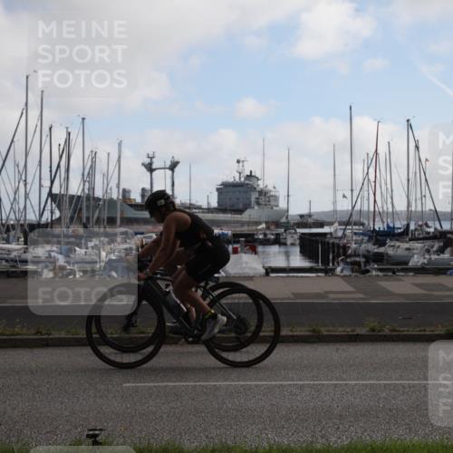 17.08.2025 - KN Förde Triathlon 2025 Yannick Fuchs http://msf.ph/oto/8618323 17.08.2025 09:55:21 Radfahren 195, 201, 208, 234, 237 meine-sportfotos.de