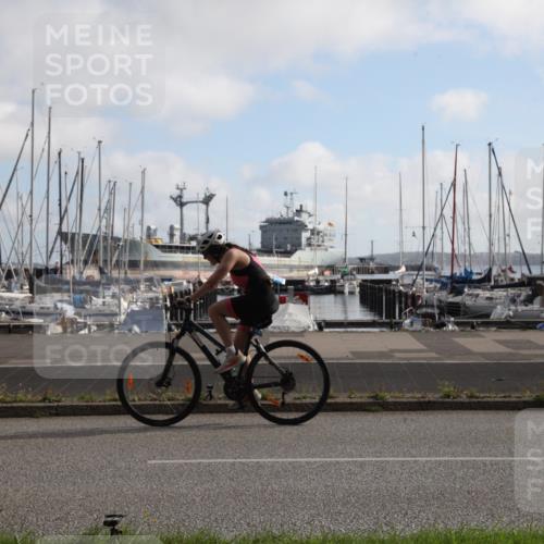 17.08.2025 - KN Förde Triathlon 2025 Yannick Fuchs http://msf.ph/oto/8618410 17.08.2025 09:57:52 Radfahren 120, 150, 243 meine-sportfotos.de