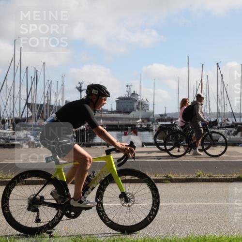 17.08.2025 - KN Förde Triathlon 2025 Yannick Fuchs http://msf.ph/oto/8618460 17.08.2025 09:59:29 Radfahren 135, 139, 144, 204, 246 meine-sportfotos.de