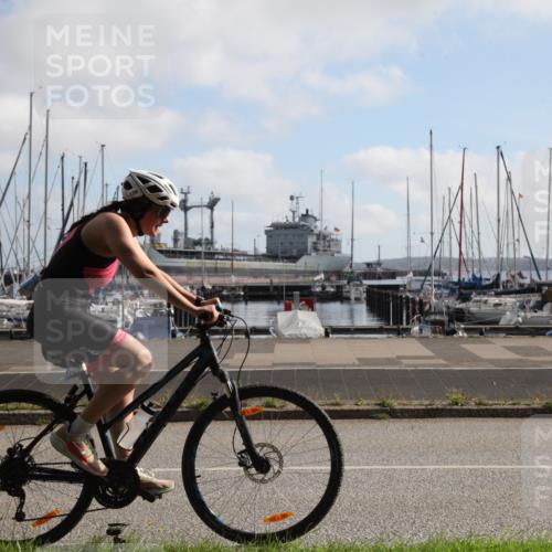 17.08.2025 - KN Förde Triathlon 2025 Yannick Fuchs http://msf.ph/oto/8618477 17.08.2025 10:00:02 Radfahren 120, 179, 194, 240, 241, 248 meine-sportfotos.de
