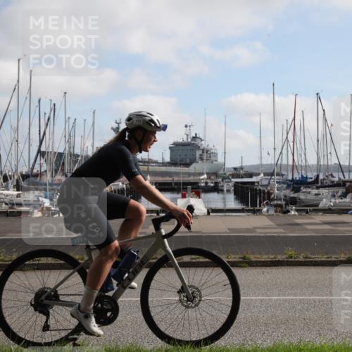17.08.2025 - KN Förde Triathlon 2025 Yannick Fuchs http://msf.ph/oto/8618490 17.08.2025 10:00:08 Radfahren 118, 120, 173, 179, 189, 192, 240, 241, 249 meine-sportfotos.de