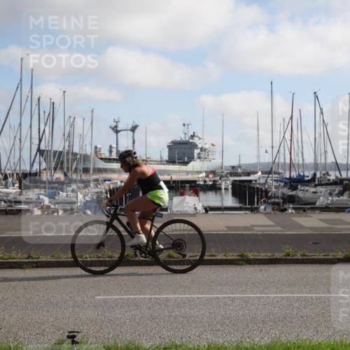 17.08.2025 - KN Förde Triathlon 2025 Yannick Fuchs http://msf.ph/oto/8618619 17.08.2025 10:03:48 Radfahren 160, 172, 207, 221, 254 meine-sportfotos.de