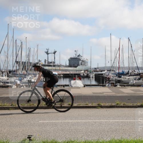 17.08.2025 - KN Förde Triathlon 2025 Yannick Fuchs http://msf.ph/oto/8618650 17.08.2025 10:04:41 Radfahren 170, 176 meine-sportfotos.de