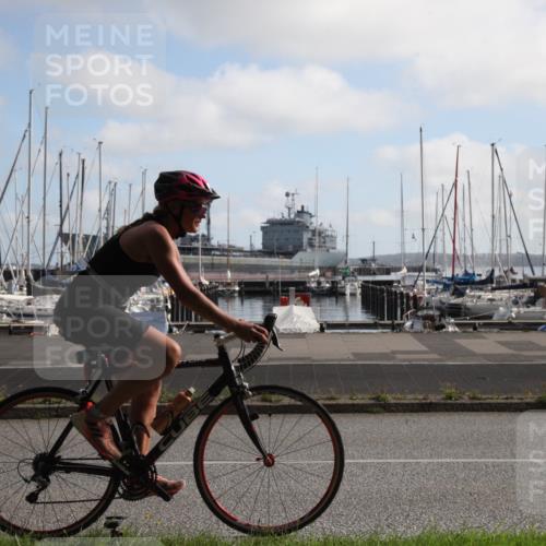 17.08.2025 - KN Förde Triathlon 2025 Yannick Fuchs http://msf.ph/oto/8618687 17.08.2025 10:05:26 Radfahren 169, 183, 202, 215, 223, 242 meine-sportfotos.de