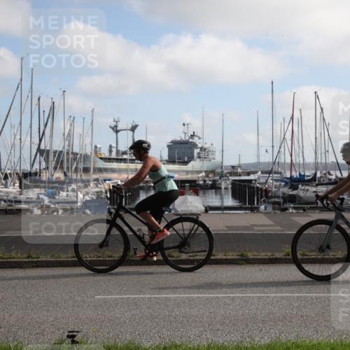 17.08.2025 - KN Förde Triathlon 2025 Yannick Fuchs http://msf.ph/oto/8618723 17.08.2025 10:06:14 Radfahren 167, 196, 199, 244 meine-sportfotos.de