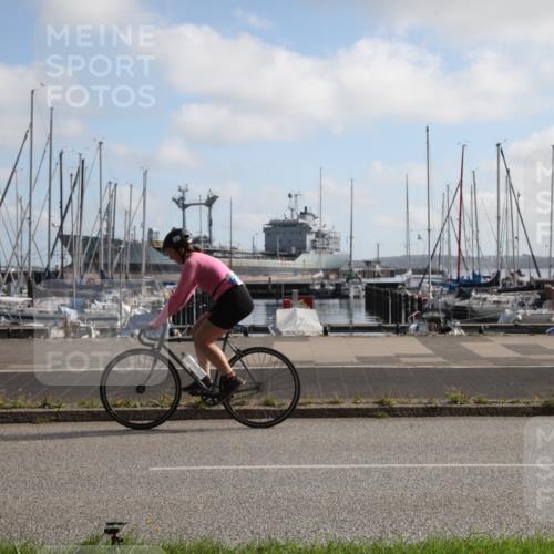 17.08.2025 - KN Förde Triathlon 2025 Yannick Fuchs http://msf.ph/oto/8618767 17.08.2025 10:07:41 Radfahren 195, 201, 235, 243 meine-sportfotos.de