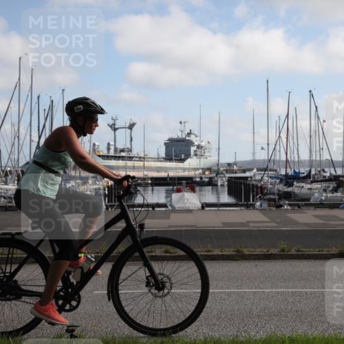 17.08.2025 - KN Förde Triathlon 2025 Yannick Fuchs http://msf.ph/oto/8618785 17.08.2025 10:08:27 Radfahren 199, 230 meine-sportfotos.de