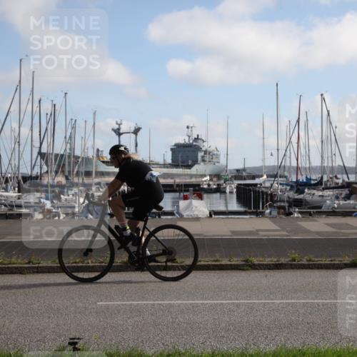 17.08.2025 - KN Förde Triathlon 2025 Yannick Fuchs http://msf.ph/oto/8618812 17.08.2025 10:10:03 Radfahren 245 meine-sportfotos.de