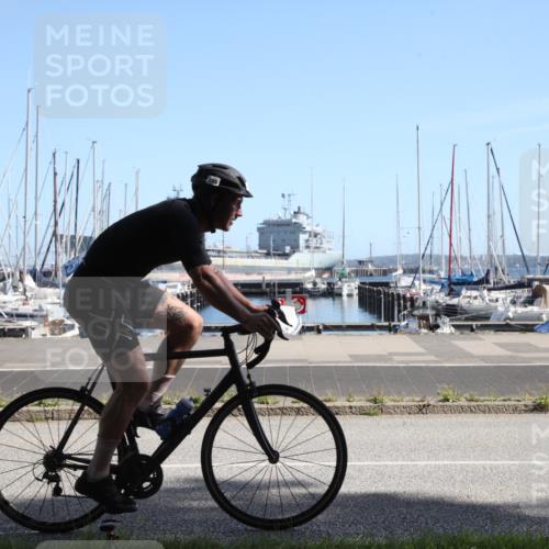 17.08.2025 - KN Förde Triathlon 2025 Yannick Fuchs http://msf.ph/oto/8619045 17.08.2025 11:07:10 Radfahren 261, 295, 304 meine-sportfotos.de