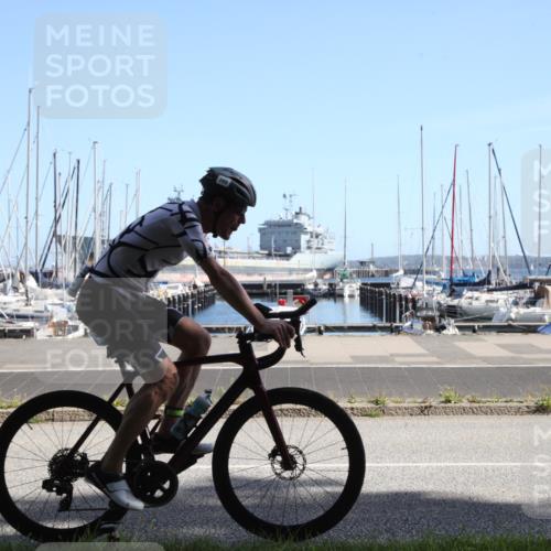17.08.2025 - KN Förde Triathlon 2025 Yannick Fuchs http://msf.ph/oto/8619069 17.08.2025 11:08:06 Radfahren 297, 299, 309 meine-sportfotos.de