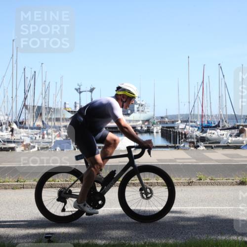 17.08.2025 - KN Förde Triathlon 2025 Yannick Fuchs http://msf.ph/oto/8619145 17.08.2025 11:10:06 Radfahren 274, 302, 318, 323, 324 meine-sportfotos.de