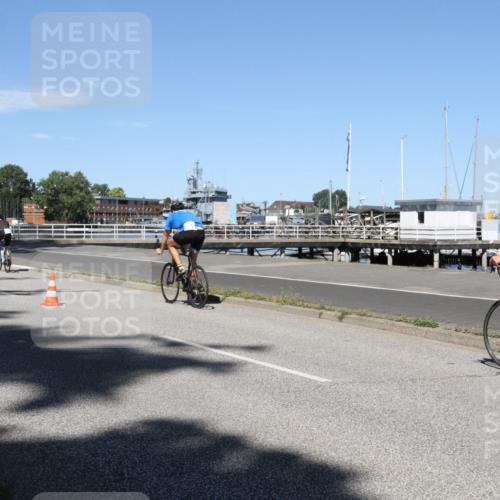 17.08.2025 - KN Förde Triathlon 2025 Yannick Fuchs http://msf.ph/oto/8619163 17.08.2025 13:16:18 Radfahren 396, 421, 427, 453, 455, 459, 479, 485, 518, 533, 548 meine-sportfotos.de