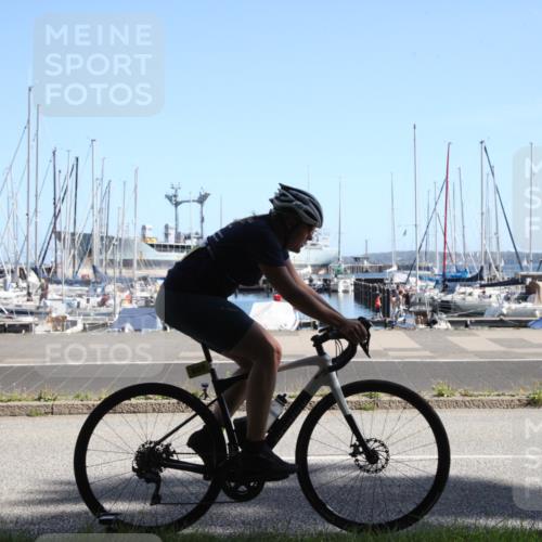 17.08.2025 - KN Förde Triathlon 2025 Yannick Fuchs http://msf.ph/oto/8619226 17.08.2025 11:11:22 Radfahren 339, 604, 607 meine-sportfotos.de