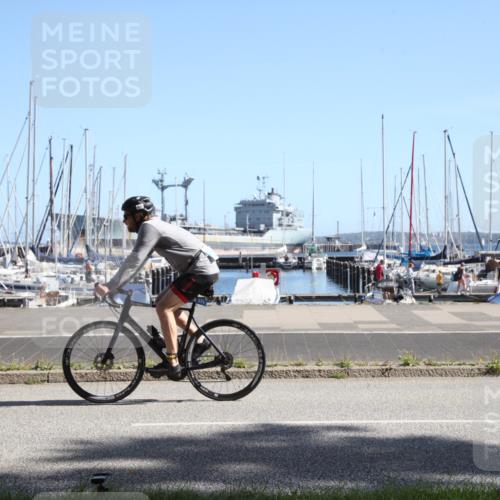 17.08.2025 - KN Förde Triathlon 2025 Yannick Fuchs http://msf.ph/oto/8619264 17.08.2025 11:12:05 Radfahren 287, 293, 321, 371, 603 meine-sportfotos.de