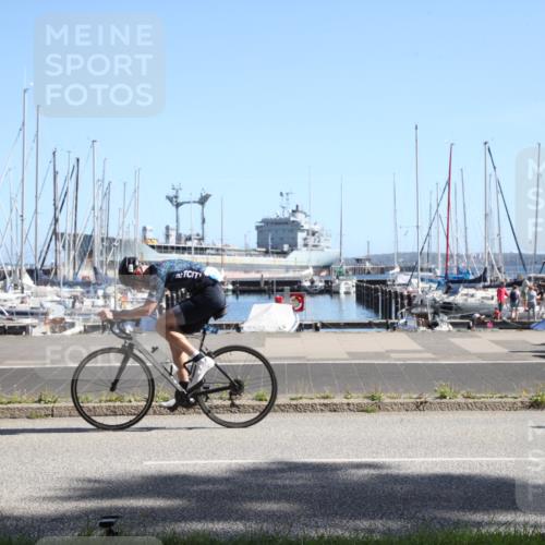 17.08.2025 - KN Förde Triathlon 2025 Yannick Fuchs http://msf.ph/oto/8619359 17.08.2025 11:13:24 Radfahren 272, 330, 341, 353, 380, 613, 619, 621, 625, 638 meine-sportfotos.de
