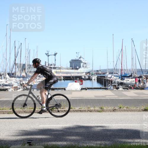 17.08.2025 - KN Förde Triathlon 2025 Yannick Fuchs http://msf.ph/oto/8619361 17.08.2025 11:13:24 Radfahren 272, 330, 341, 353, 380, 613, 619, 621, 625, 638 meine-sportfotos.de