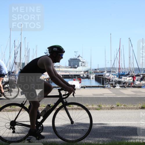 17.08.2025 - KN Förde Triathlon 2025 Yannick Fuchs http://msf.ph/oto/8619393 17.08.2025 11:13:55 Radfahren 271, 291, 307, 354, 371 meine-sportfotos.de