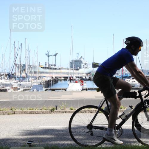 17.08.2025 - KN Förde Triathlon 2025 Yannick Fuchs http://msf.ph/oto/8619485 17.08.2025 11:15:13 Radfahren 281, 345, 353, 374, 380, 619, 625, 632, 642 meine-sportfotos.de
