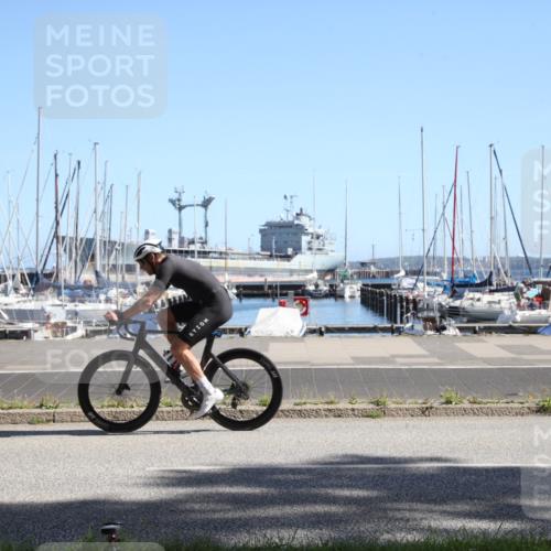 17.08.2025 - KN Förde Triathlon 2025 Yannick Fuchs http://msf.ph/oto/8619755 17.08.2025 11:20:31 Radfahren 316, 324, 365, 631 meine-sportfotos.de