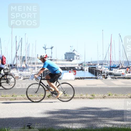 17.08.2025 - KN Förde Triathlon 2025 Yannick Fuchs http://msf.ph/oto/8619899 17.08.2025 11:23:17 Radfahren 308, 356, 384, 635 meine-sportfotos.de