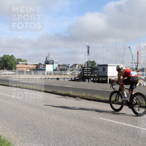 17.08.2025 - KN Förde Triathlon 2025 Yannick Fuchs http://msf.ph/oto/8619937 17.08.2025 09:15:46 Radfahren 101 meine-sportfotos.de