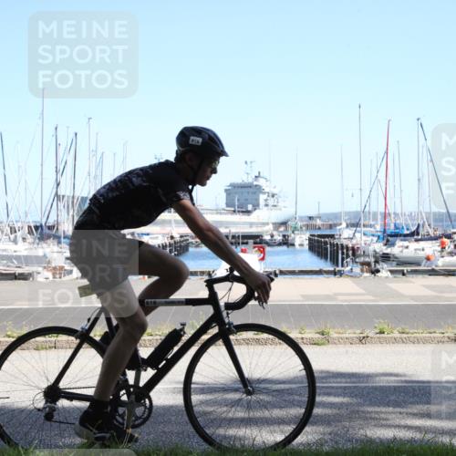 17.08.2025 - KN Förde Triathlon 2025 Yannick Fuchs http://msf.ph/oto/8619980 17.08.2025 11:24:35 Radfahren 281, 326, 329, 352, 371, 380, 616 meine-sportfotos.de