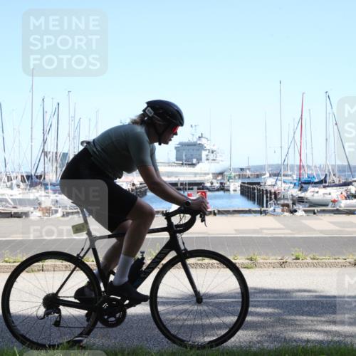17.08.2025 - KN Förde Triathlon 2025 Yannick Fuchs http://msf.ph/oto/8619996 17.08.2025 11:25:13 Radfahren 284, 300, 308, 309, 337, 374, 606, 613, 625, 638 meine-sportfotos.de