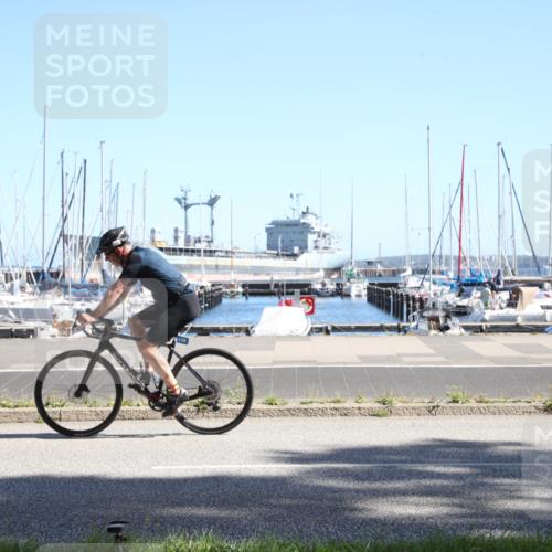 17.08.2025 - KN Förde Triathlon 2025 Yannick Fuchs http://msf.ph/oto/8620134 17.08.2025 11:30:30 Radfahren 272, 278, 279, 338 meine-sportfotos.de