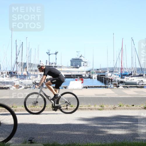 17.08.2025 - KN Förde Triathlon 2025 Yannick Fuchs http://msf.ph/oto/8620251 17.08.2025 11:34:53 Radfahren 271, 296, 303, 328, 353, 354, 362, 363, 365, 608, 633 meine-sportfotos.de