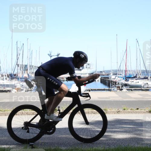 17.08.2025 - KN Förde Triathlon 2025 Yannick Fuchs http://msf.ph/oto/8620290 17.08.2025 11:36:08 Radfahren 300, 352, 368, 608, 612 meine-sportfotos.de
