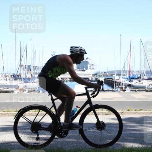17.08.2025 - KN Förde Triathlon 2025 Yannick Fuchs http://msf.ph/oto/8620556 17.08.2025 11:48:55 Radfahren 367, 380, 610 meine-sportfotos.de