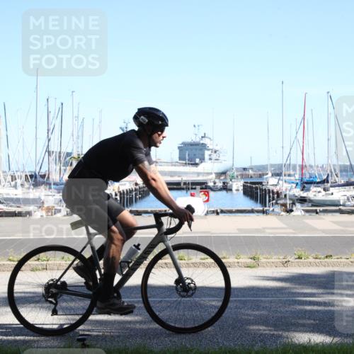 17.08.2025 - KN Förde Triathlon 2025 Yannick Fuchs http://msf.ph/oto/8620559 17.08.2025 11:49:00 Radfahren 367, 380, 610, 622 meine-sportfotos.de