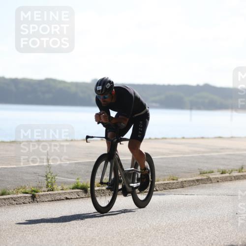 17.08.2025 - KN Förde Triathlon 2025 Yannick Fuchs http://msf.ph/oto/8621927 17.08.2025 10:58:46 Radfahren 261 meine-sportfotos.de