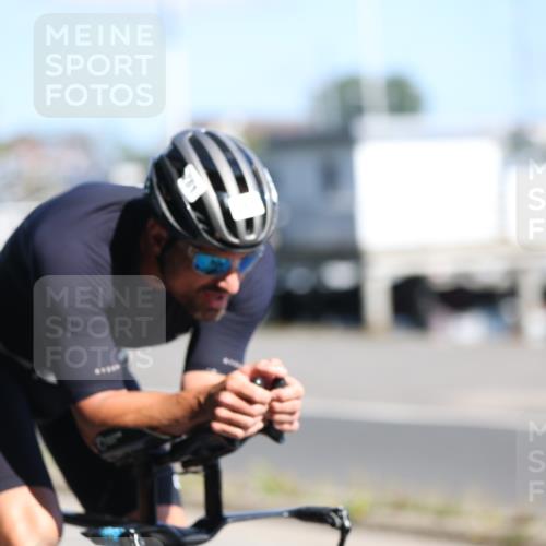 17.08.2025 - KN Förde Triathlon 2025 Yannick Fuchs http://msf.ph/oto/8621941 17.08.2025 11:00:11 Radfahren 261, 266, 267 meine-sportfotos.de