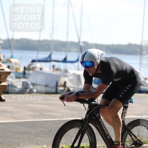 17.08.2025 - KN Förde Triathlon 2025 Yannick Fuchs http://msf.ph/oto/8621949 17.08.2025 11:00:16 Radfahren 267, 261, 266 meine-sportfotos.de