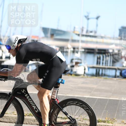 17.08.2025 - KN Förde Triathlon 2025 Yannick Fuchs http://msf.ph/oto/8621950 17.08.2025 11:00:17 Radfahren 267, 261, 266 meine-sportfotos.de