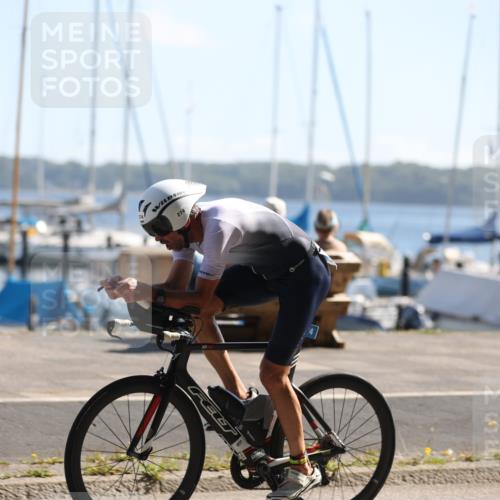 17.08.2025 - KN Förde Triathlon 2025 Yannick Fuchs http://msf.ph/oto/8621973 17.08.2025 11:01:35 Radfahren 266, 269, 274, 278, 266 meine-sportfotos.de